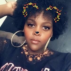 Meet your Posher, Nicky